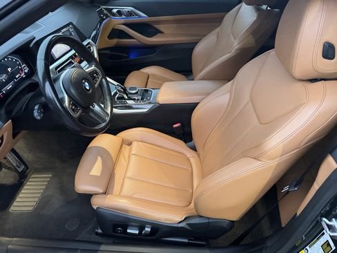 صورة السيارة