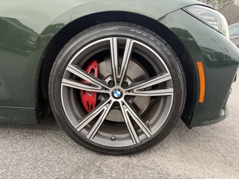 صورة السيارة