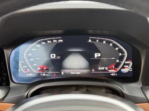 صورة السيارة