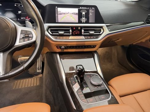 صورة السيارة