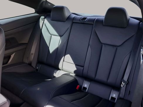 صورة السيارة