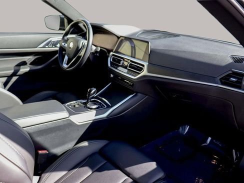 صورة السيارة