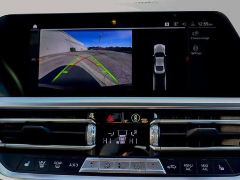 صورة السيارة