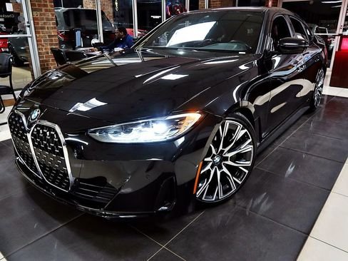 صورة السيارة