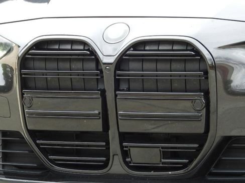 صورة السيارة