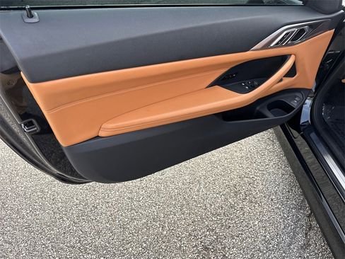 صورة السيارة