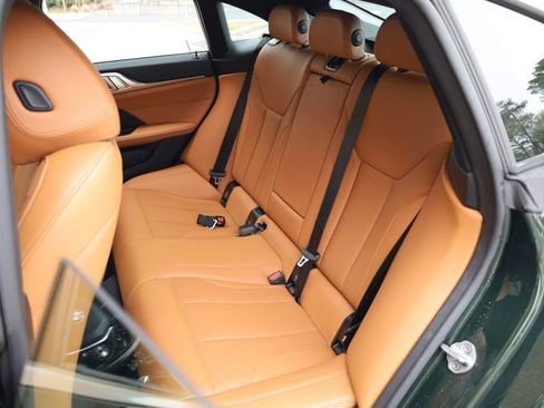 صورة السيارة