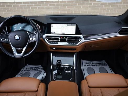 صورة السيارة