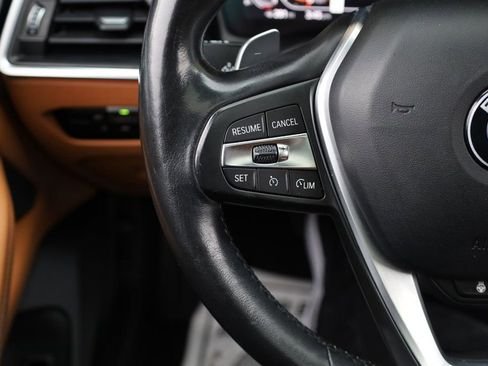 صورة السيارة