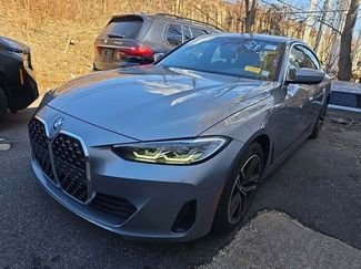 صورة السيارة