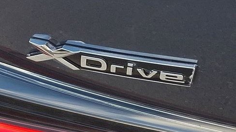 صورة السيارة