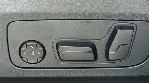 صورة السيارة