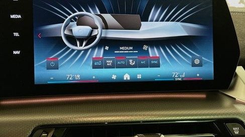 صورة السيارة