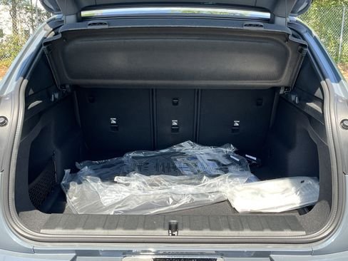 صورة السيارة