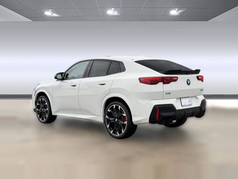 صورة السيارة