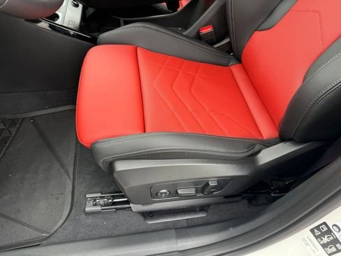 صورة السيارة