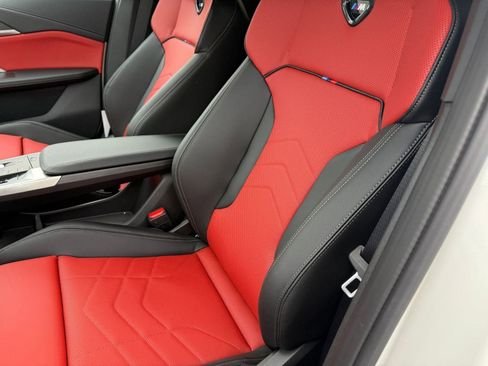 صورة السيارة