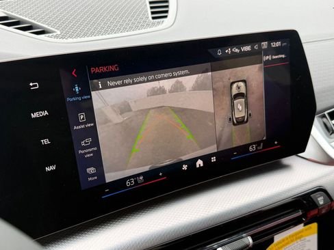 صورة السيارة