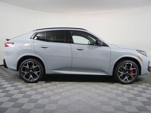 صورة السيارة