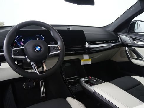 صورة السيارة