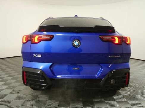 صورة السيارة