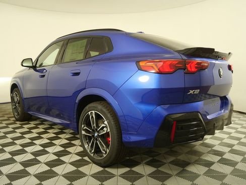 صورة السيارة