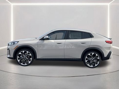 صورة السيارة