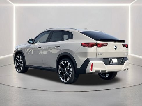 صورة السيارة