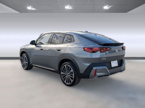 صورة السيارة