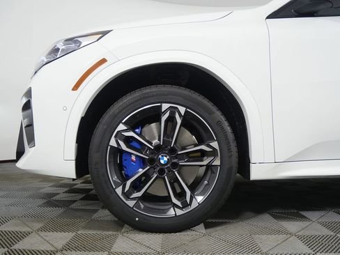 صورة السيارة