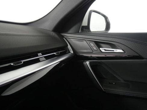 صورة السيارة