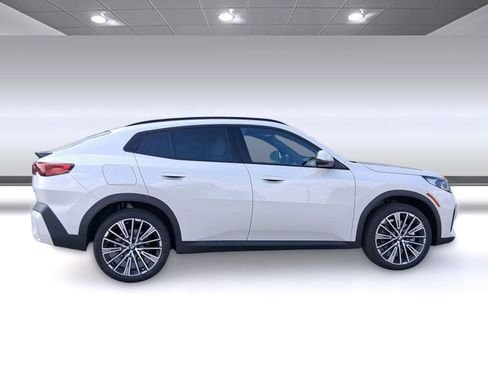 صورة السيارة