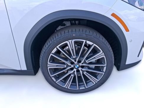 صورة السيارة