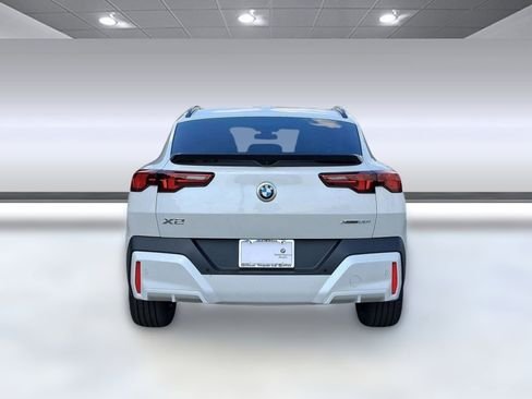 صورة السيارة