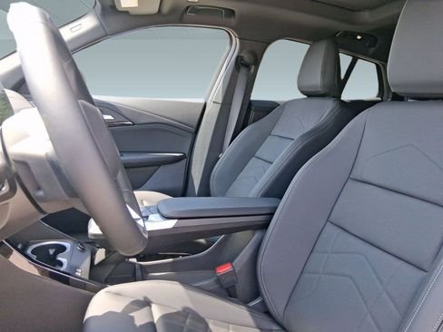 صورة السيارة