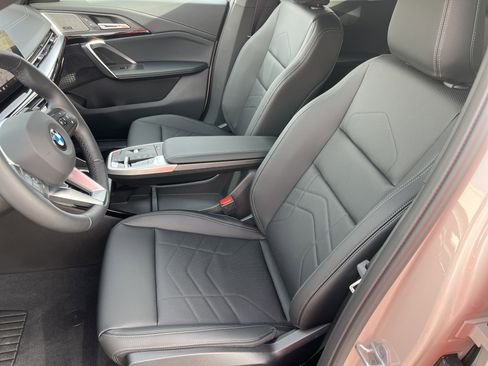 صورة السيارة