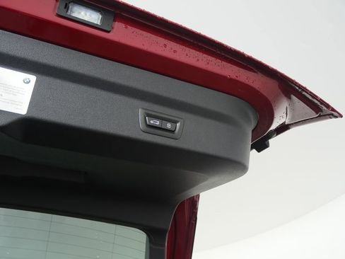 صورة السيارة