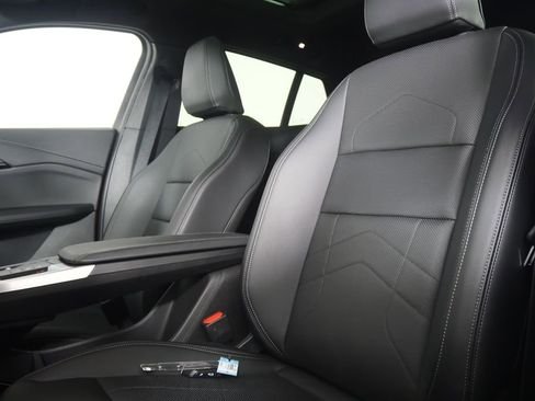 صورة السيارة