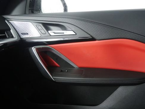 صورة السيارة