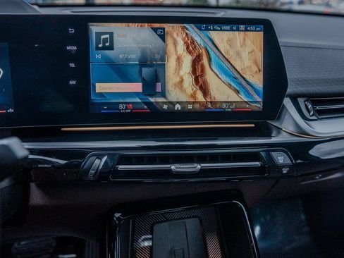 صورة السيارة