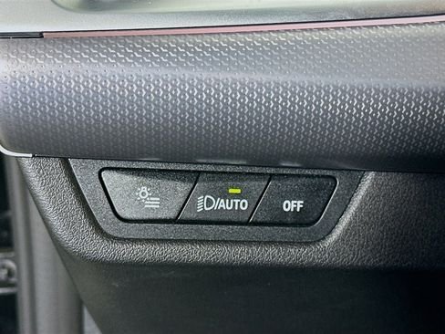 صورة السيارة