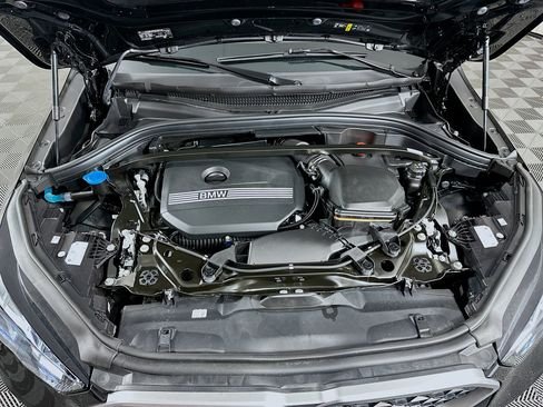 صورة السيارة