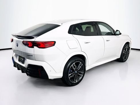 صورة السيارة