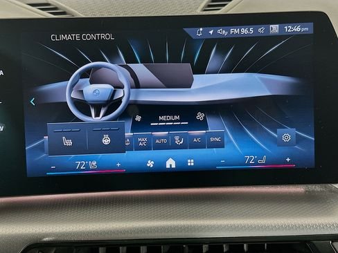 صورة السيارة