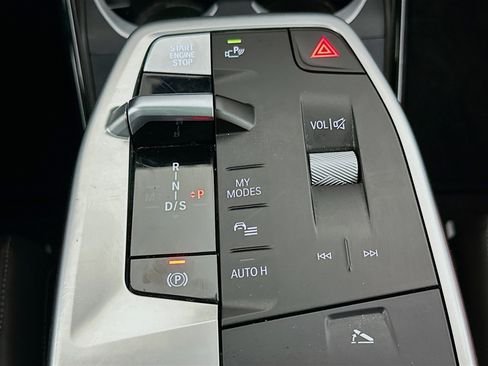 صورة السيارة