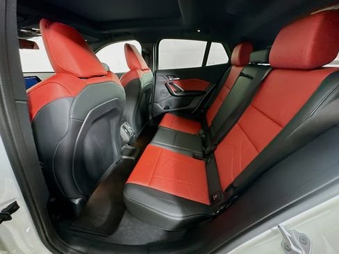 صورة السيارة