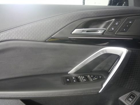 صورة السيارة