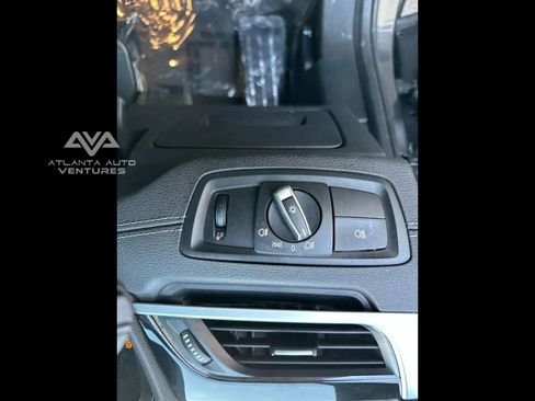 صورة السيارة