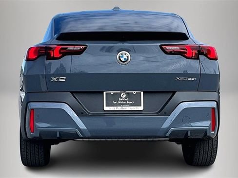 صورة السيارة