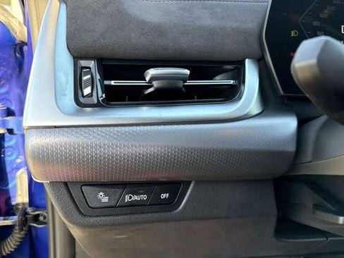 صورة السيارة